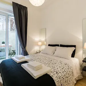 https://shortstayflat-love-lisbon-downtown.hotels-lisbon-portugal.com